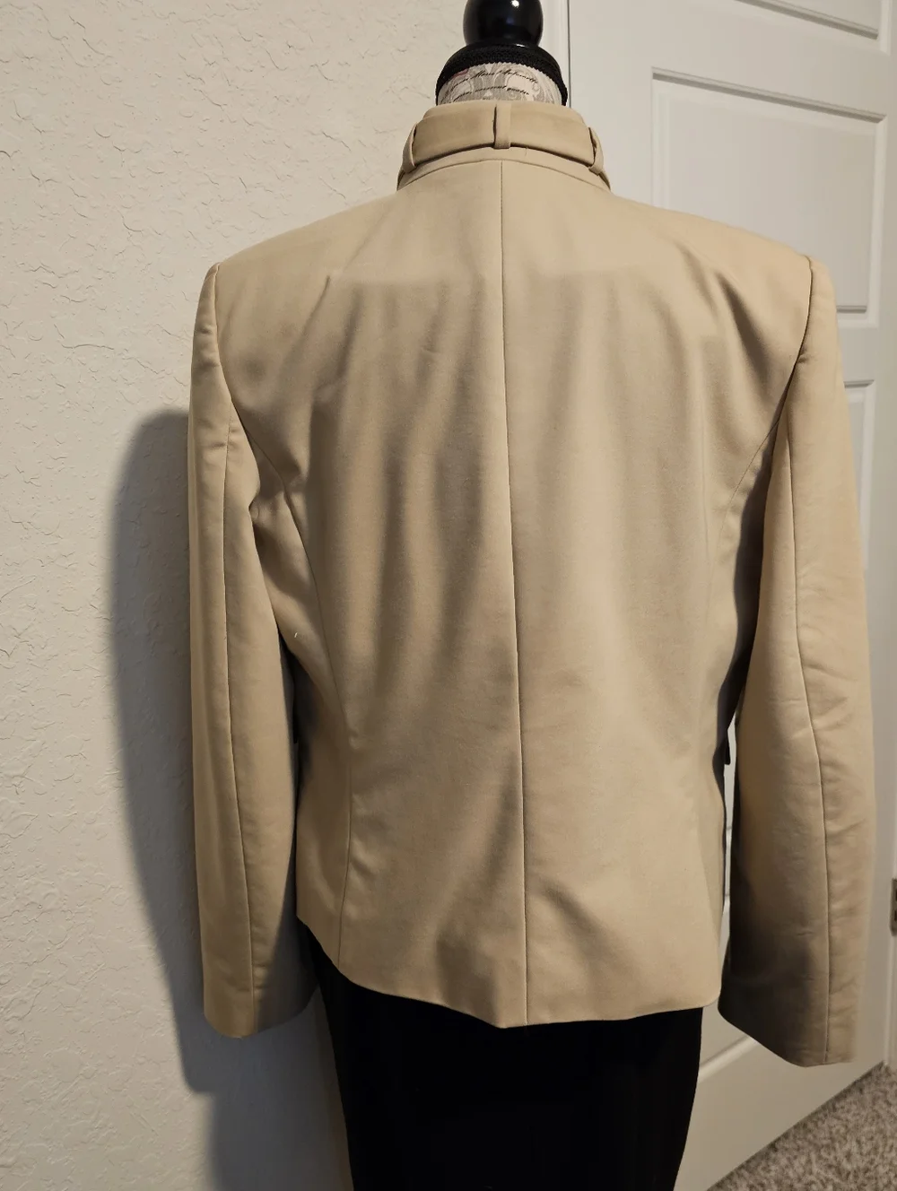 Ann Taylor Beige Women's Military-Style Blazer - Picture 6 of 9